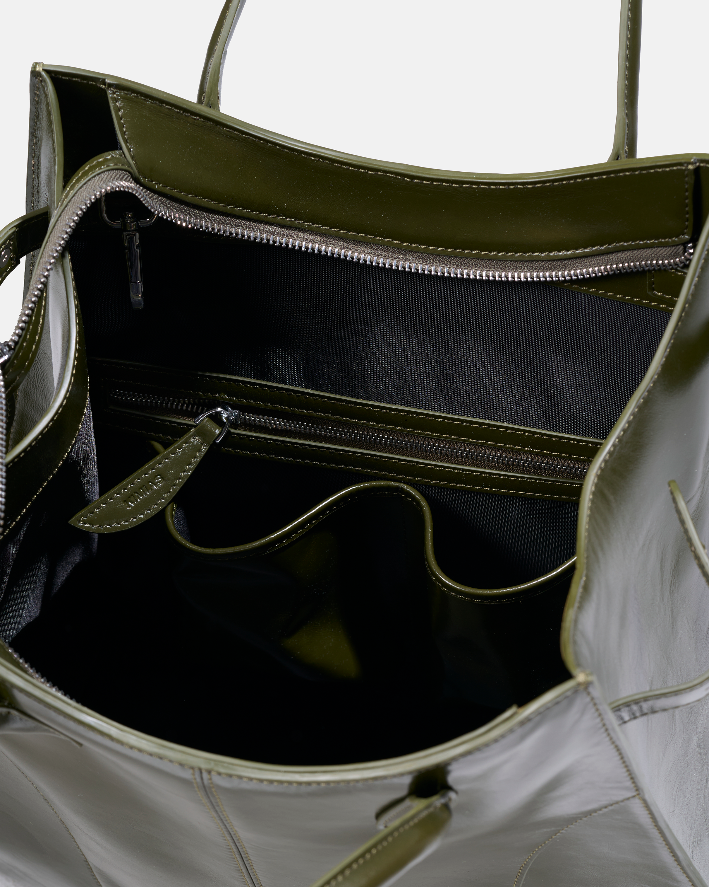 CONTOUR CARRYALL in Oliveto Olive