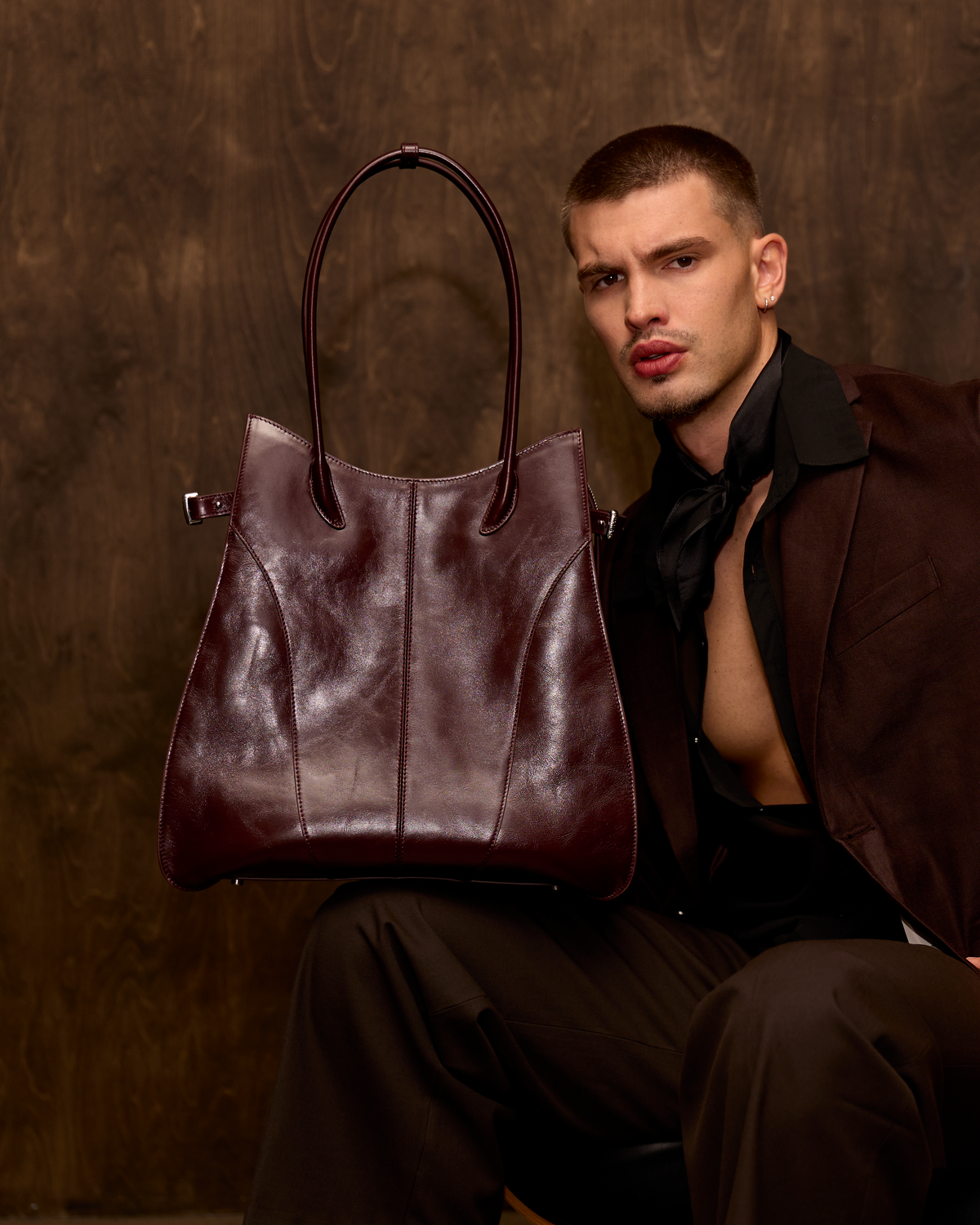 CONTOUR CARRYALL in Sangiovese Red