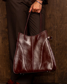 CONTOUR CARRYALL in Sangiovese Red